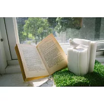 【CHU， an Design】知識的重量系列：希望─白鴿造型立體石雕書擋