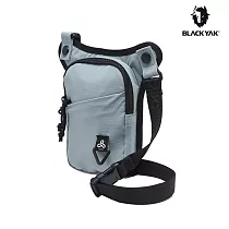 【BLACKYAK】bcc BUCKLE BODY多功能包 F 卡其灰
