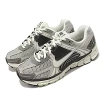 Nike 休閒鞋 Wmns Zoom Vomero 5 女鞋 灰 復古 老爹鞋 FB8825─001