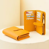 CHENSON 內外全真皮 11卡中夾附獨立零錢袋 (W22604-L) 黃