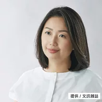  <center>洪愛珠</center>