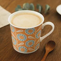 【日本Sango】職人窯燒 秘境花草 陶瓷馬克杯300ml ‧ 橘