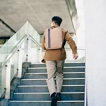 【一帆布包】帆布三用直橫式筆電包- 淺棕