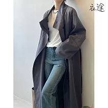 【衣途】韓版立領簡約單排扣寬鬆長款風衣外套(KDCQ-2133) M 深灰色