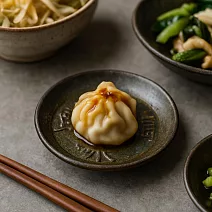 【日本Awasaka】美濃燒｜古錢 陶瓷小皿9cm ‧ 孔雀