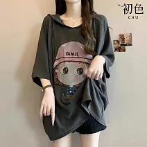 【初色】童趣女孩印花大碼寬鬆顯瘦連帽正肩短袖帽T上衣女上衣-共3色-11374(M-4XL可選) M 灰色