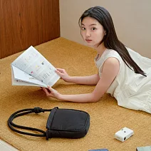 【瀏海樹】鬆鬆散步側背小包 -  黑色