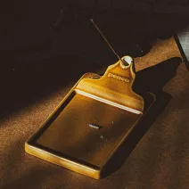 【日本HIGHTIDE】Penco 板夾造型筆具/線香座盤 ‧ 咖啡色