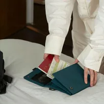 【日本HIGHTIDE】nahe 多功能分層旅行收納袋 ‧ 藍色