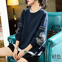 【初色】蕾絲圓領圖騰刺繡中大尺碼T恤上衣-藏青色-64268(M-2XL可選) M 藏青色