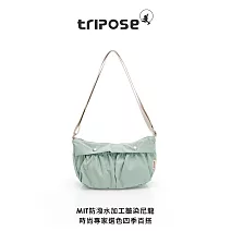 tripose DIAZ微皺尼龍輕量抓皺弧形斜背包  薄荷綠