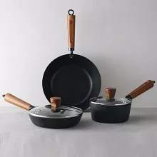 【JIA品家】家嚐 MIT台灣製造 日本陶瓷塗層 迷你不沾鐵鍋 湯鍋16cm