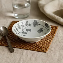 【日本小倉陶器】美濃燒 優雅花草 超輕量陶瓷餐碗14cm ‧ 灰