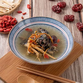 【統一生機】黃金蟲草烏骨雞湯 500公克/盒 (固形物：120公克)