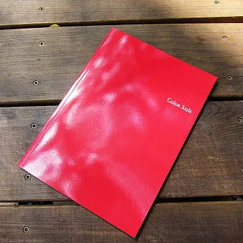 ColorStyle 膠裝筆記本。16K紅