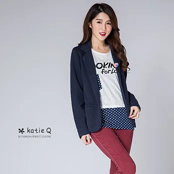 【KatieQ】胸章壓紋合身西裝外套(2色)-FREEFREE藍