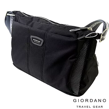 GIORDANO ~ 佐丹奴 休閒格紋多功能兩用肩斜背包(黑)