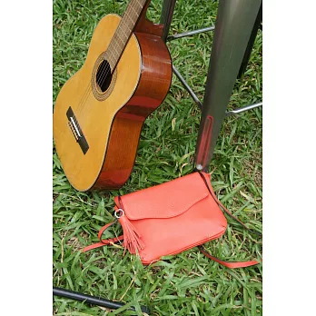 La Poche Secrete :淘氣女孩的隨行信封包_手拿肩背兩用包魅力紅