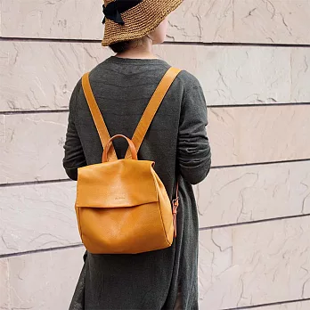 LESS DESIGN ｜都會時尚 日系輕巧質感牛皮後背包 駝色
