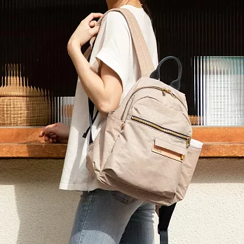 satana - Soldier 心旅行後背包 - 奶茶色