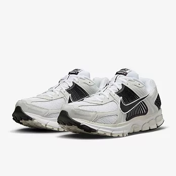 NIKE ZOOM VOMERO 5 男休閒鞋-白-FB9149101 US7 白色