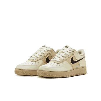 NIKE AIR FORCE 1 LV8 (GS) 中大童 女休閒鞋-白-HQ3473122 US3.5 白色