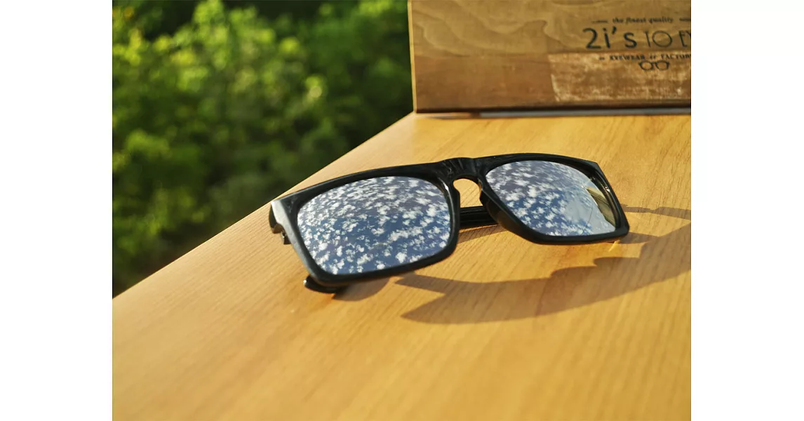 2i’s│Harper H4 太陽眼鏡│黑色方框│銀色反光鏡片│抗UV400