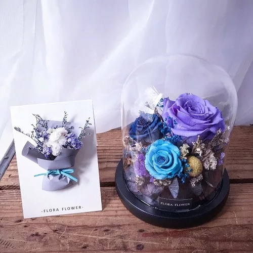 博客來 U Flora Flower 藍紫永生花夜燈 卡片禮盒組 博客來 U Flora Flower 藍紫永生花夜燈 卡片禮盒組