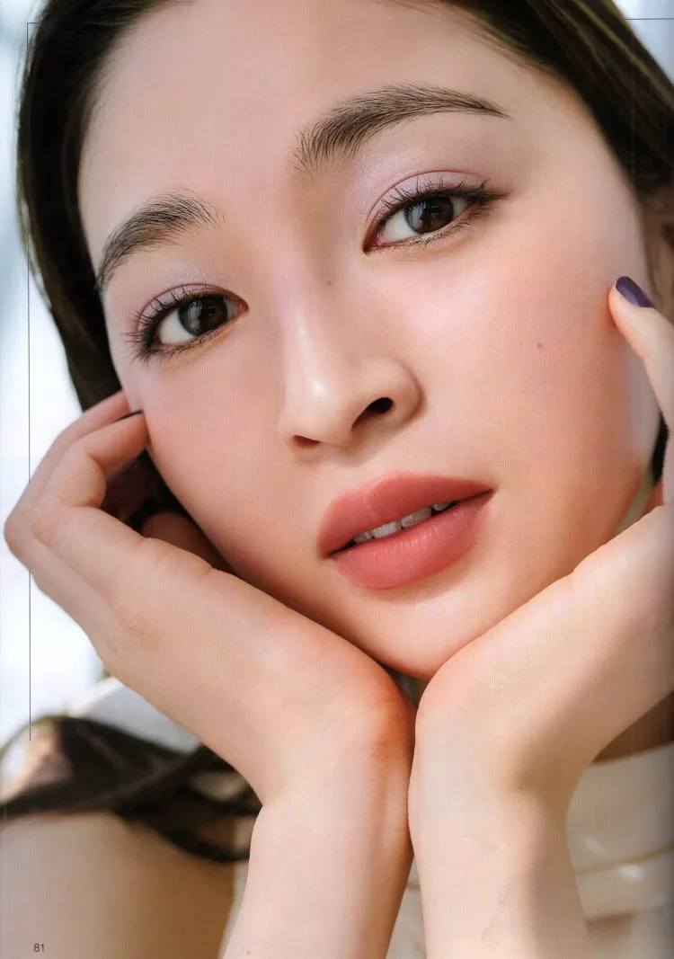 新鮮唇色春季美顏