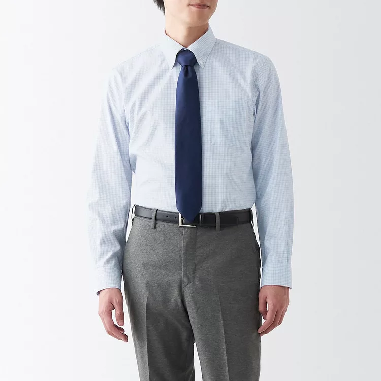 【MUJI 無印良品】男有機棉免熨燙扣領長袖襯衫 XS 淡藍格紋