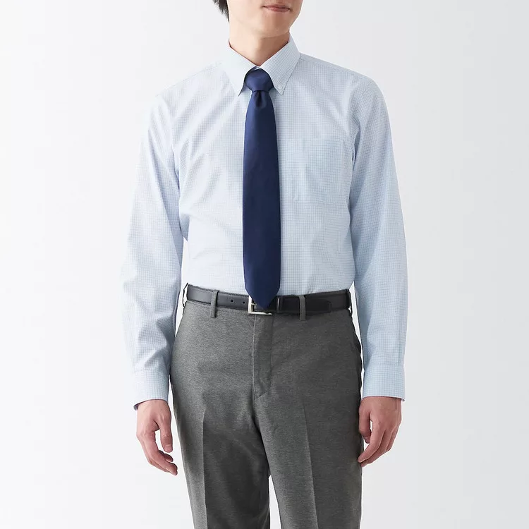 【MUJI 無印良品】男有機棉免熨燙扣領長袖襯衫 S 淡藍格紋