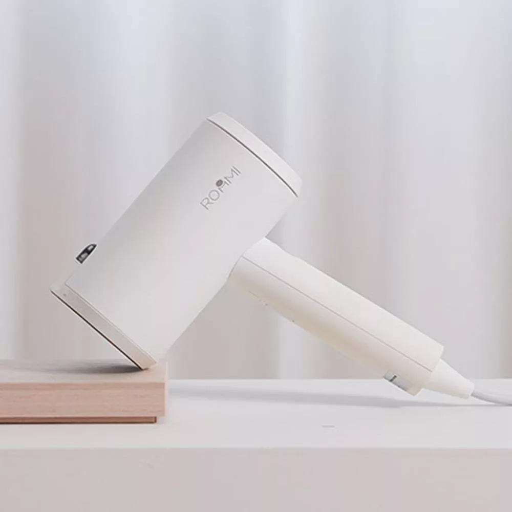 ROOMMI Neat手持蒸氣掛燙機【霧白】 　