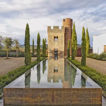 The Spanish Gardens of Javier Mariategui