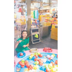 博客來 上白石萌歌1st寫真集 まばたき 博客來 上白石萌歌1st寫真集 まばたき