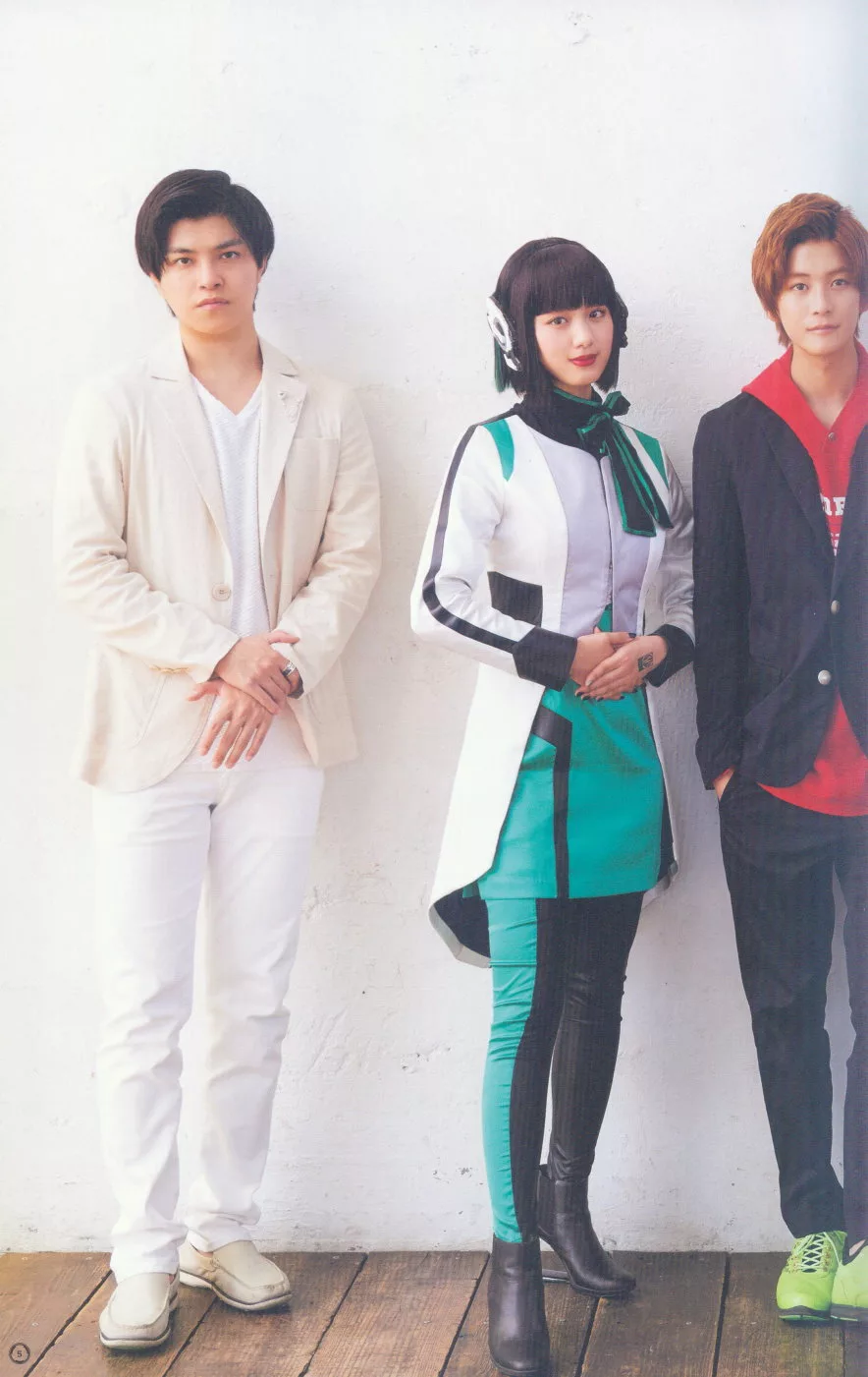 博客來 假面騎士zero One寫真集 New Era 博客來 假面騎士zero One寫真集 New Era