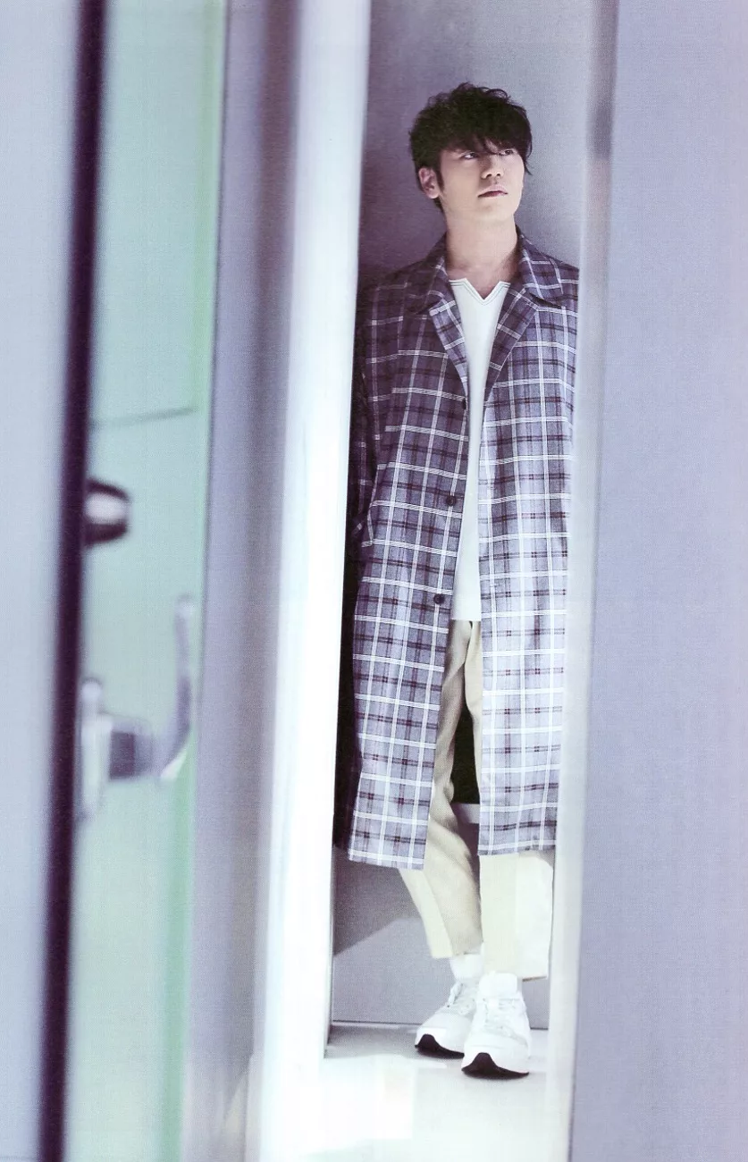 博客來 日本人氣卡漫聲優情報完全特集21 花江夏樹 博客來 日本人氣卡漫聲優情報完全特集21 花江夏樹