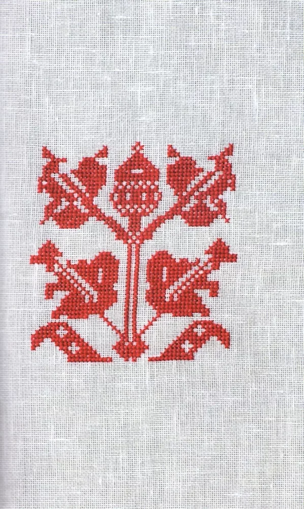 利胡拉（Lihula）的紅色十字繡