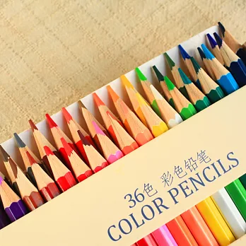療癒的隨手塗鴉‧輕便色鉛筆長版36色盒裝