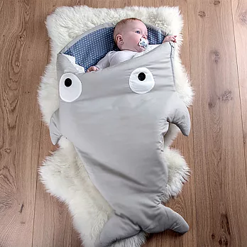 【西班牙鯊魚咬一口】(輕量版) BabyBites 西班牙手工製作 100% 純棉嬰兒/幼兒睡袋|防踢被|包巾卡其灰(朵朵雲藍底)