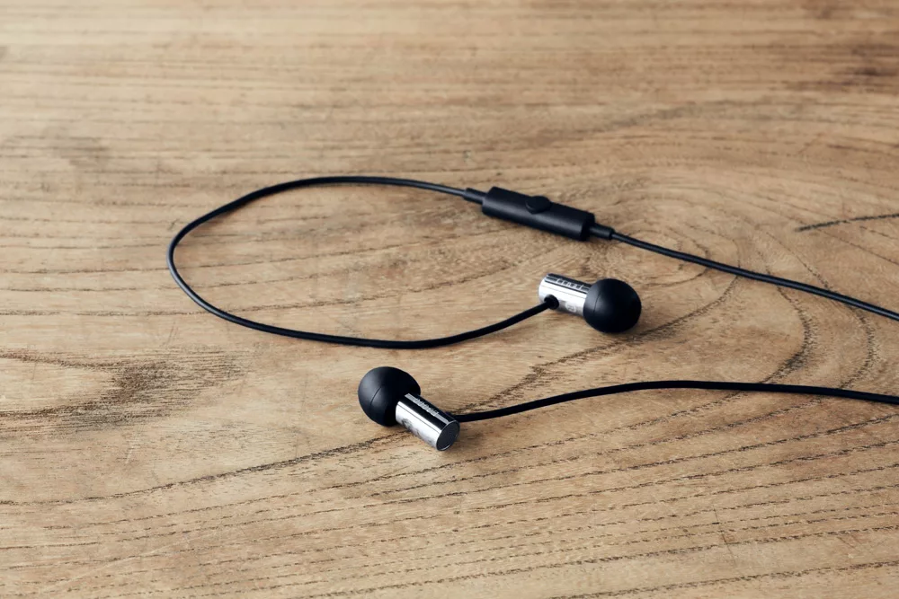 日本 Final E3000C 耳道式耳機 (單鍵線控麥克風版)