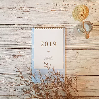 【Conifer 綠的事務】2019 文藝小清新直式桌曆藍