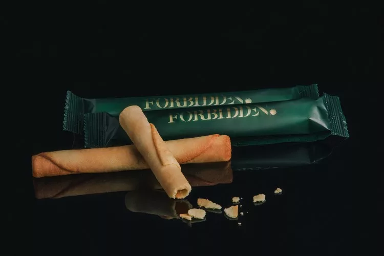 博客來 微熱山丘 Forbidden D24 榴槤捲