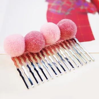 【PinkyPinky Boutique】柔美毛球髮插 / 法國梳(粉紅色)