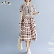 【初色】拼接格紋連身裙-共2色-99817(M-2XL可選) XL 咖啡格