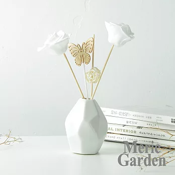 【Meric Garden】滿室幽香藤枝花香蝶舞菱形瓷瓶擴香組30ml_ 純白色