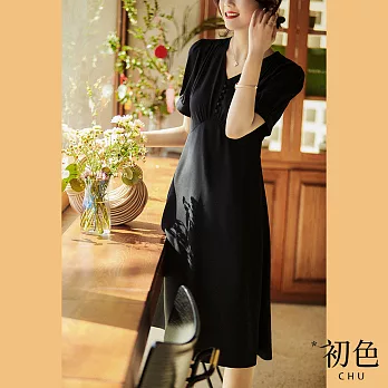 【初色】V領氣質短袖洋裝-共4色-61101(M-XL可選) L 黑色