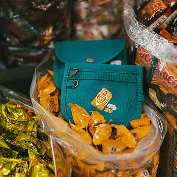 【一帆布包】臺灣老派菓子-帆布口袋零錢包- 牛奶糖
