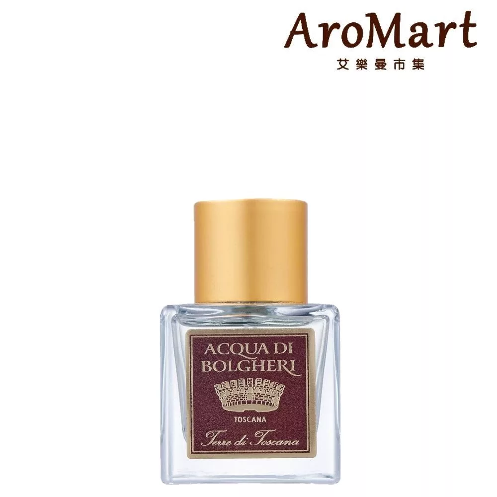 AroMart艾樂曼 琥珀森林香水為一款融合花香調與清新感的淡香氛,適合男女使用。其獨特的琥珀與森林香氣,帶來自然舒適的氛圍,101ml以上的容量讓您享受更持久的香氣體驗,是日常與場合皆宜的優雅選擇。 AroMart艾樂曼 琥珀森林香水