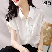 【初色】休閒百搭純色線條裝飾涼爽翻領短袖上衣襯衫-白色-68089(M-2XL可選) M 白色