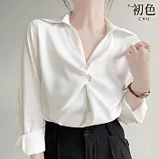 【初色】翻領素色緞面摺皺設計長袖襯衫上衣-共5色-67328(M-2XL可選) XL 珍珠白